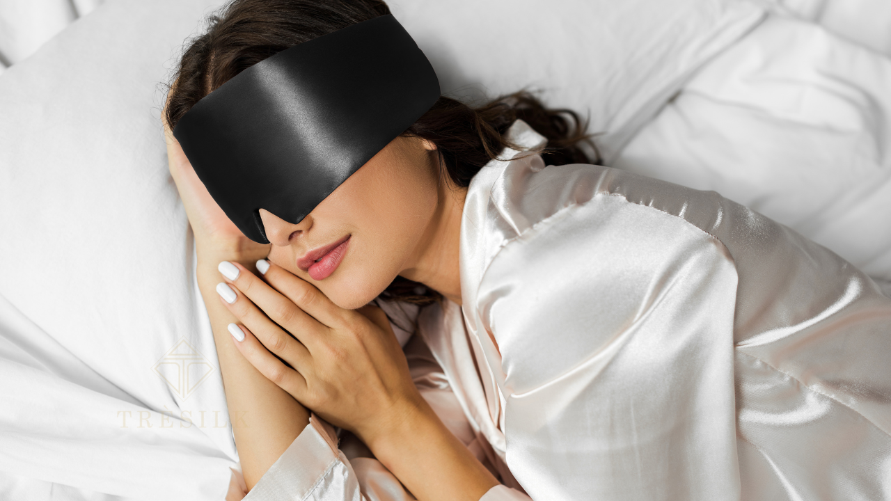 22 Momme Mulberry Silk Luxury Eye Mask with Adjustable Strap